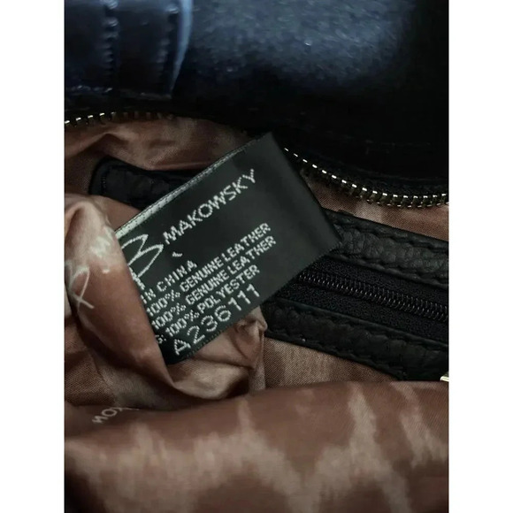 B. Makowsky Black Suede leather Pockets Big Shoulder Purse - Picture 6 of 10